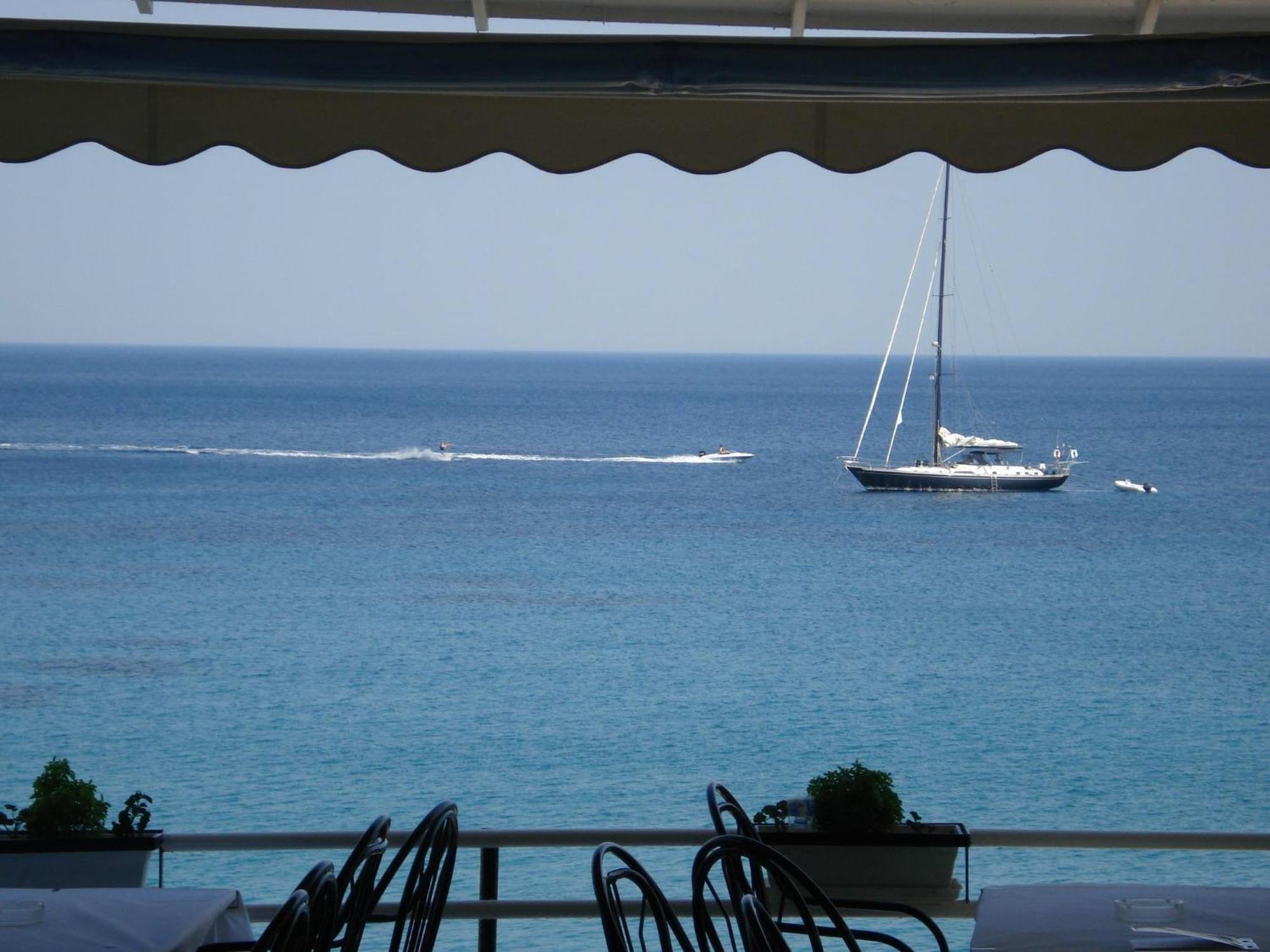 Panorama Hotel Agia Marina  Dış mekan fotoğraf
